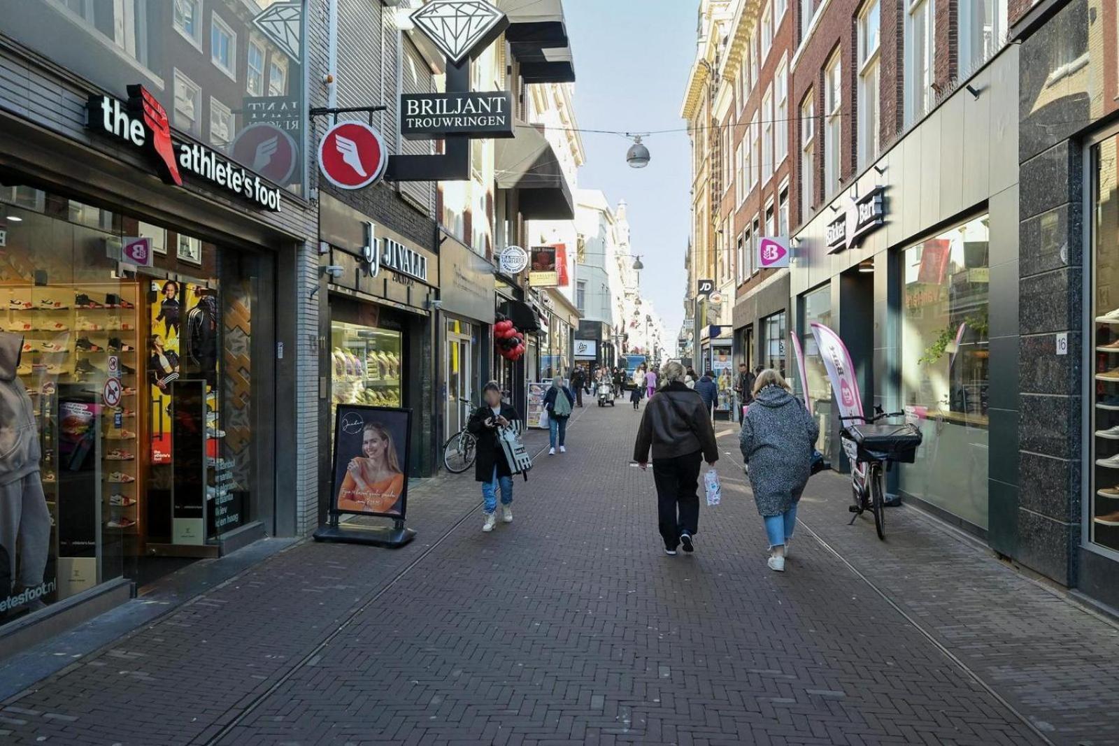 Novallure Downtown - Short Stay Apartments The Hague Room photo