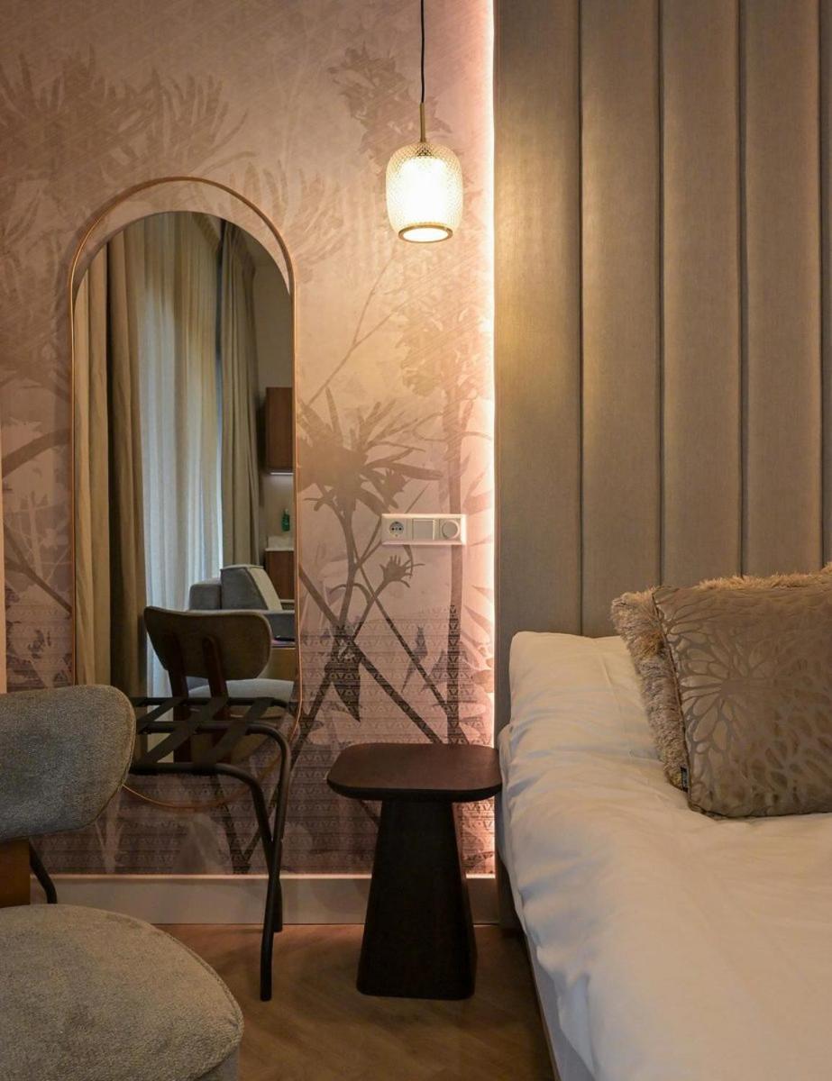 Novallure Downtown - Short Stay Apartments The Hague Room photo