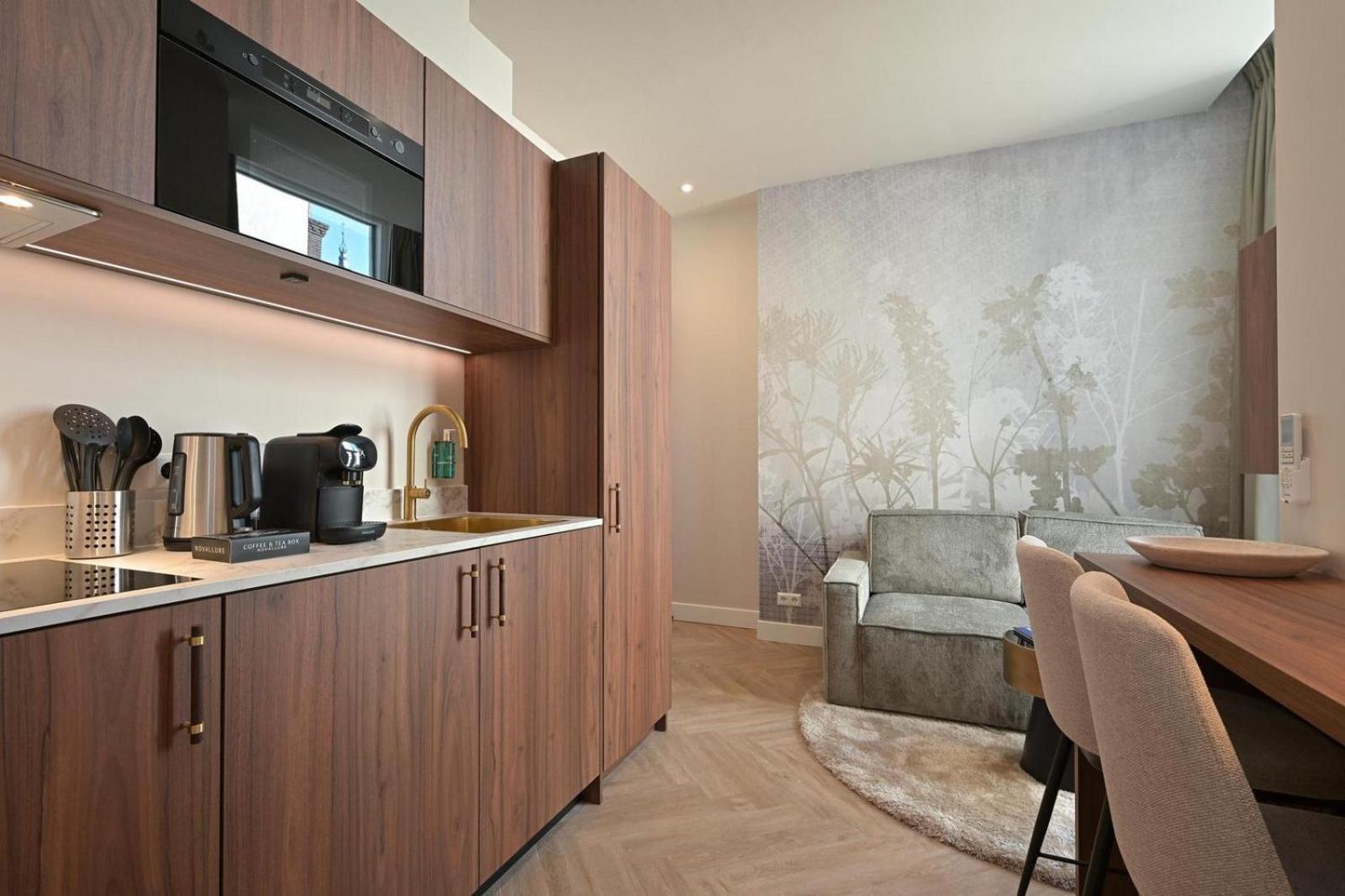 Novallure Downtown - Short Stay Apartments The Hague Room photo