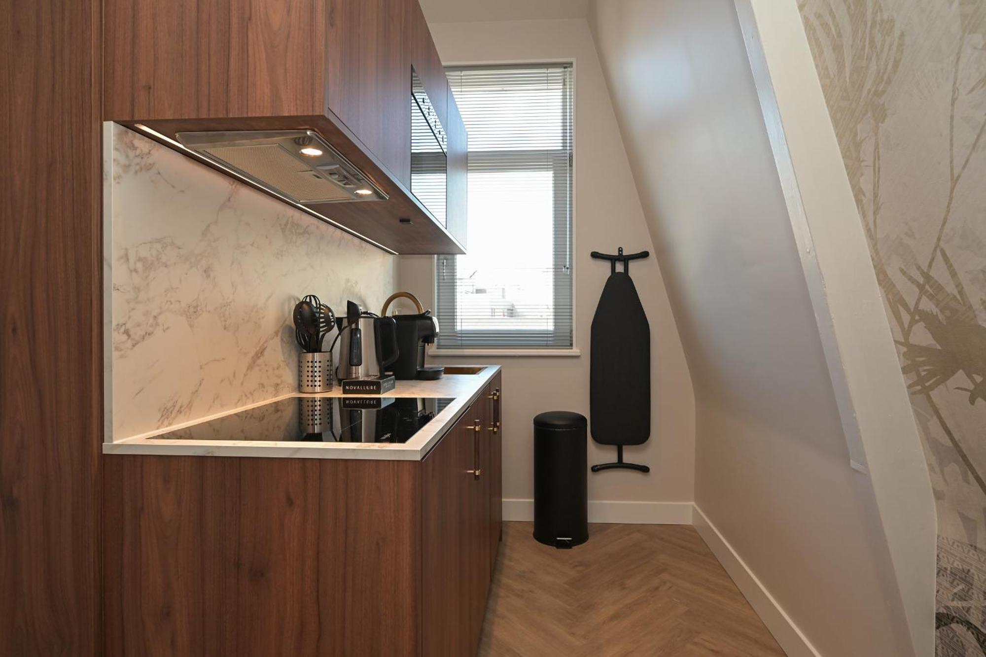 Novallure Downtown - Short Stay Apartments The Hague Exterior photo